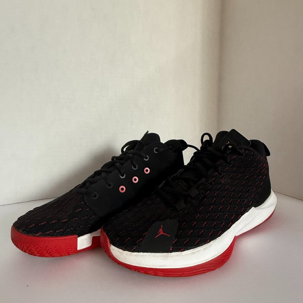 Nike Jordan CP3.X11 Unfinished Business Sneakers